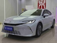 Toyota Camry 2025