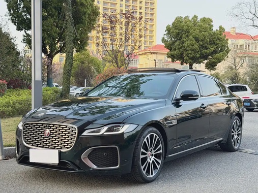 Jaguar XF 2025