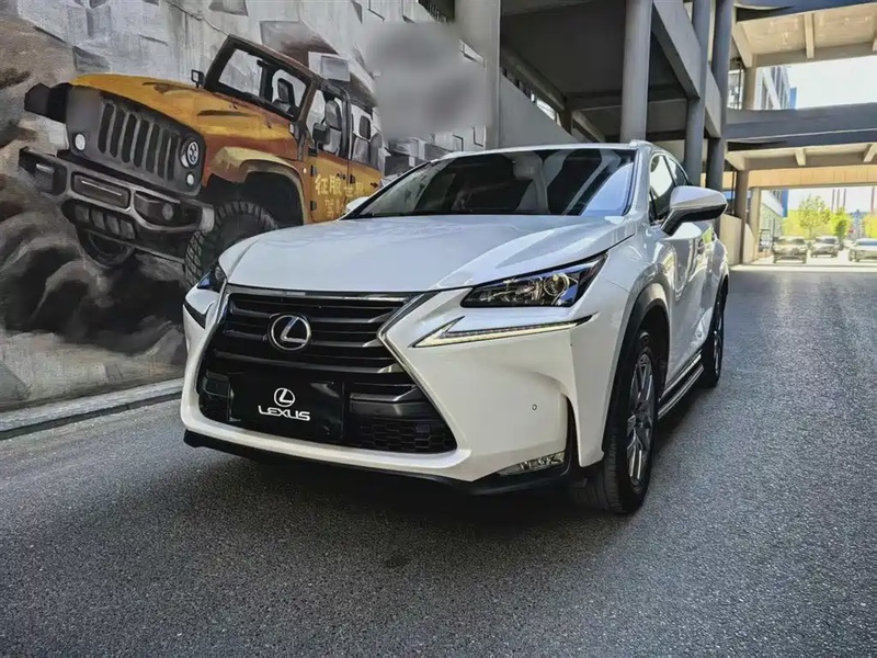 Lexus NX
