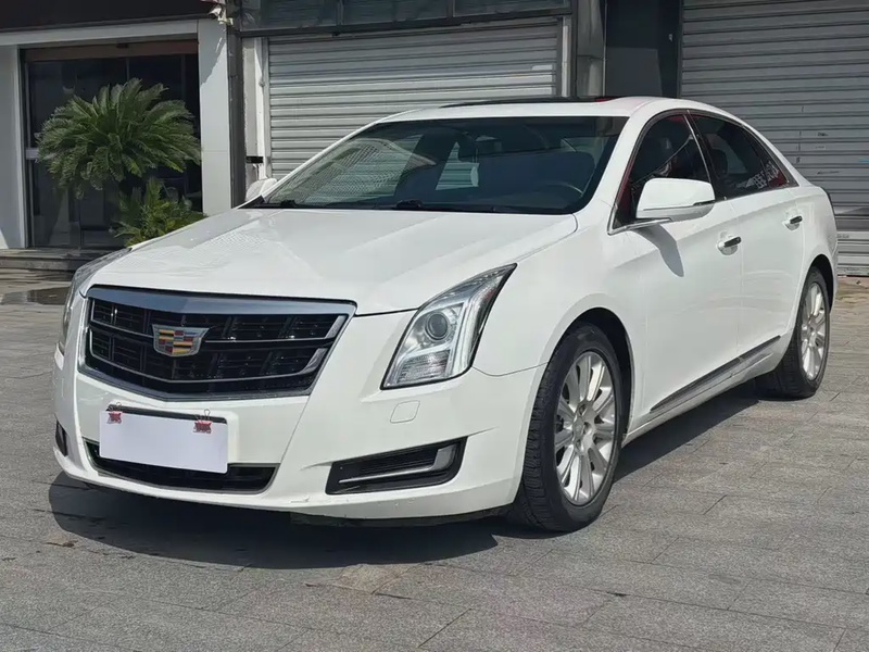 Cadillac XTS