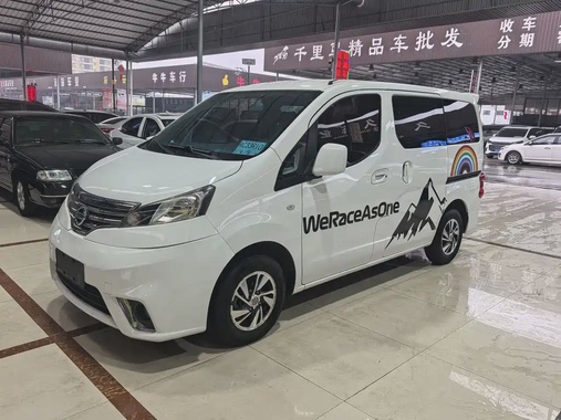 Nissan NV200 2018