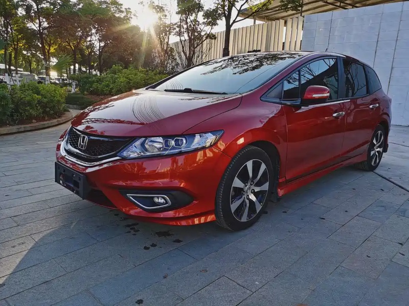 Honda Jade
