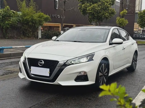 Nissan Teana 2021