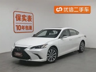 Lexus ES 2022