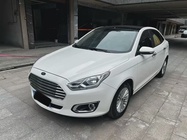 Ford Escort 2015