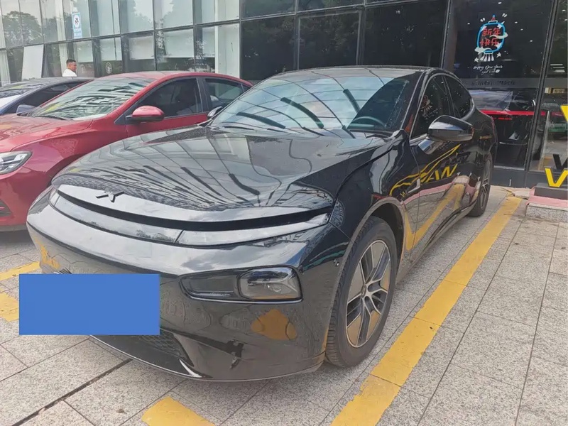 XPeng P7