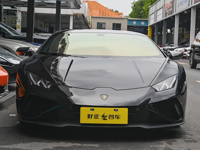 Lamborghini Huracan