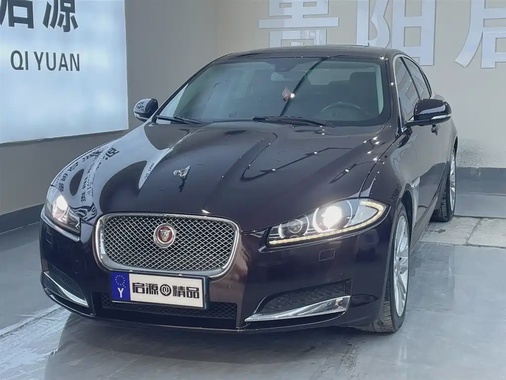 Jaguar XF 2015