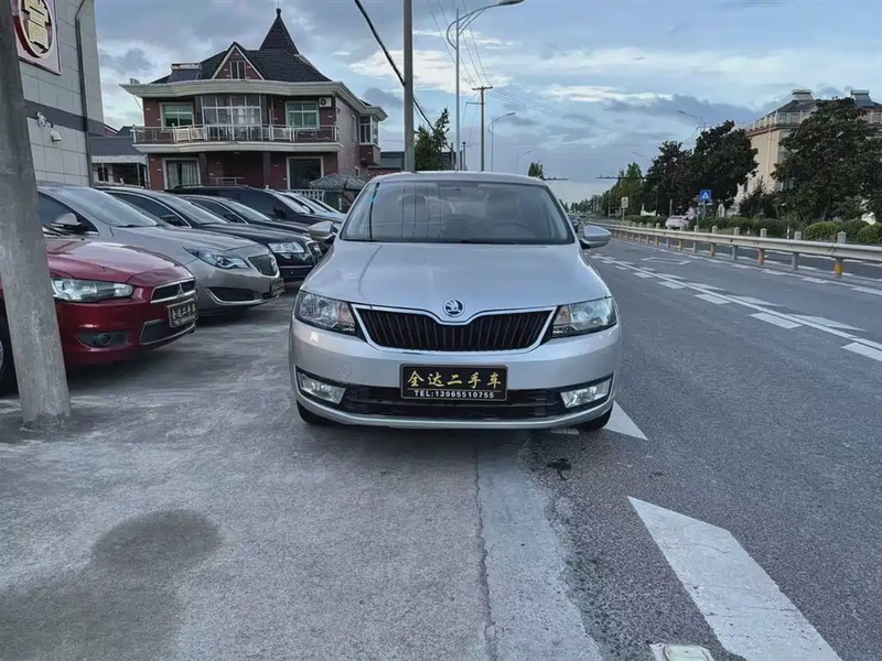 Skoda Rapid