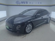 Hongqi E-QM5 2024