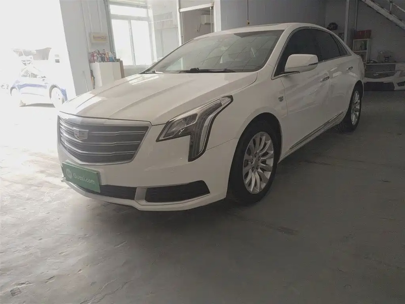 Cadillac XTS