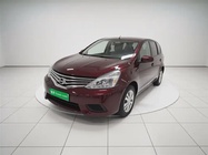 Nissan Livina 2015