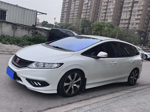 Honda Jade 2015
