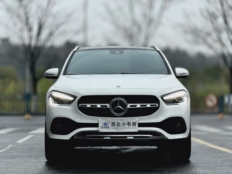 Mercedes-Benz GLA-Class