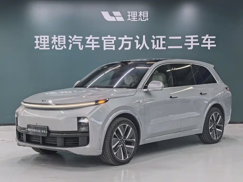 Li Auto L8