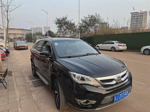 BYD S7 2015