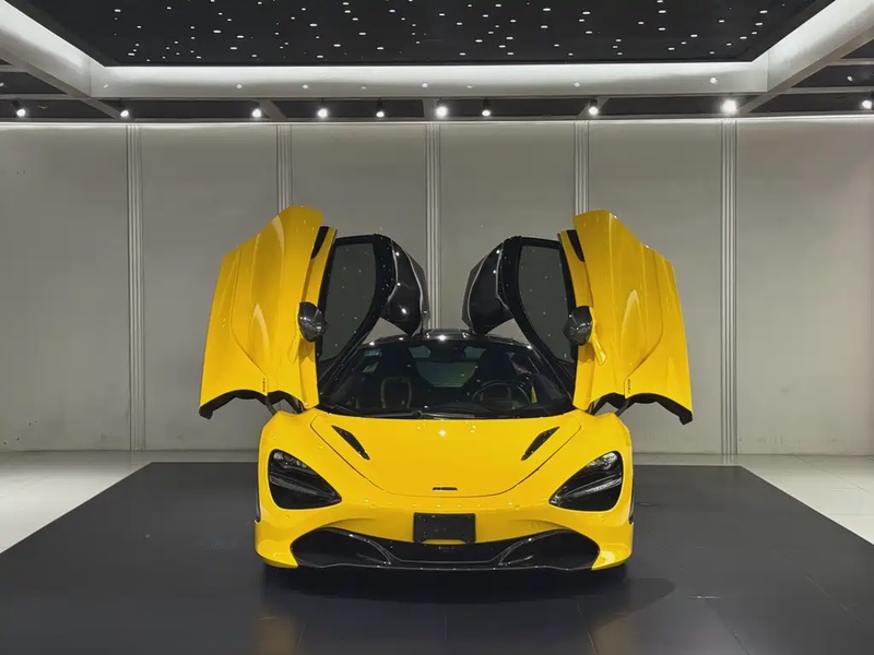McLaren 720S