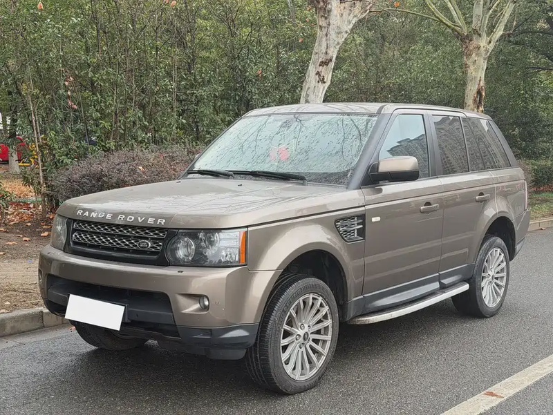 Land Rover Sport