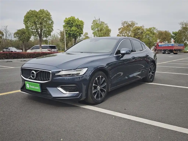 Volvo S60