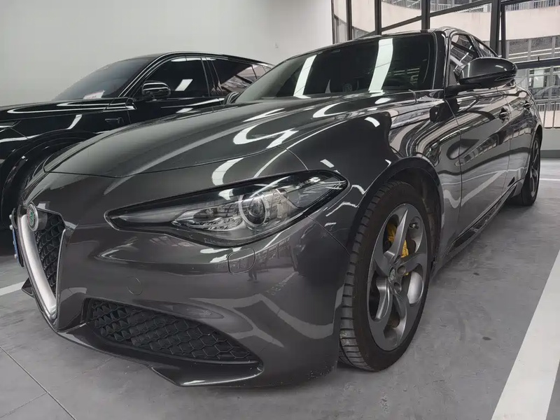 Alfa Romeo Giulia