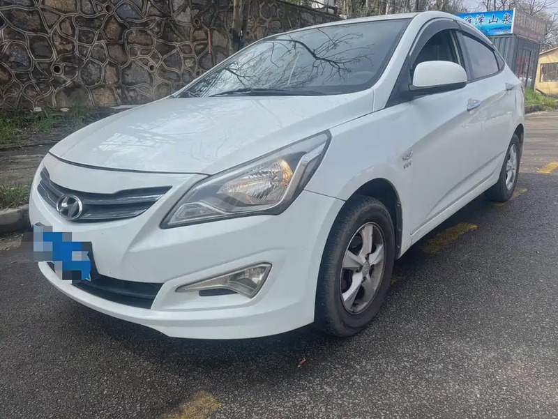 Hyundai Verna