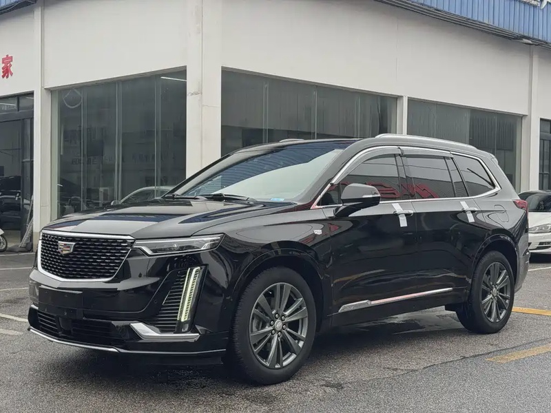 Cadillac XT6