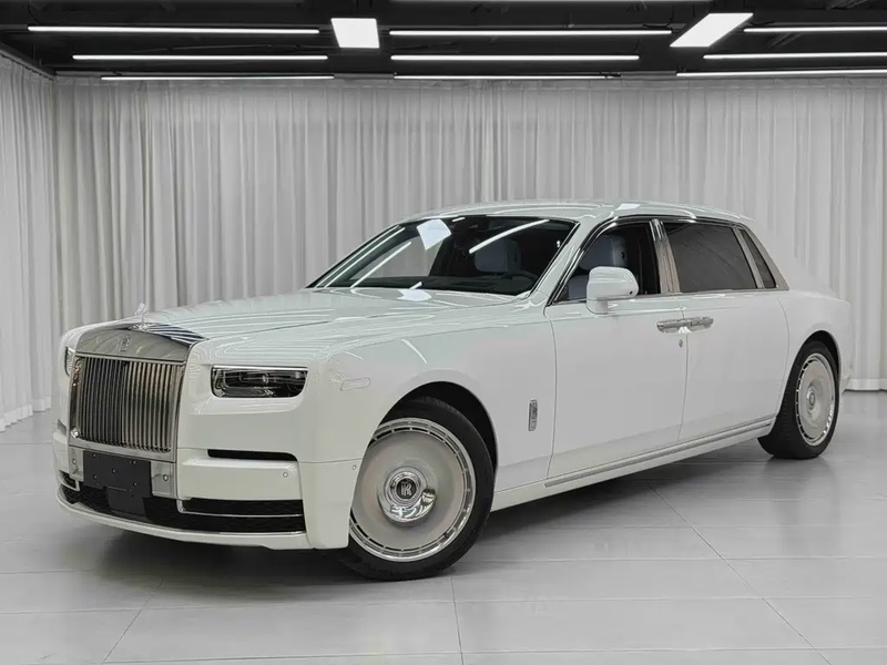 Rolls-Royce Phantom