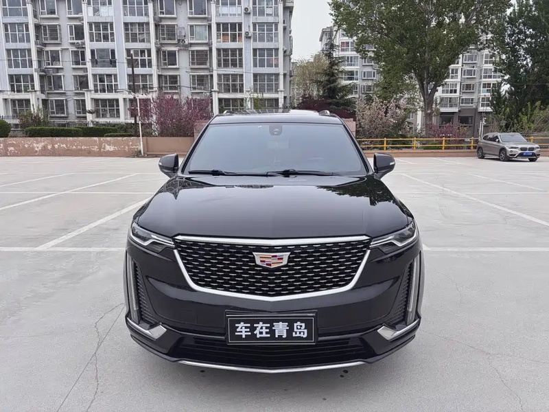 Cadillac XT6