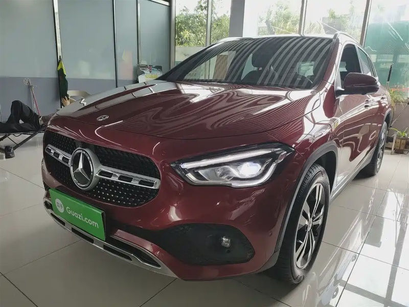 Mercedes-Benz GLA-Class