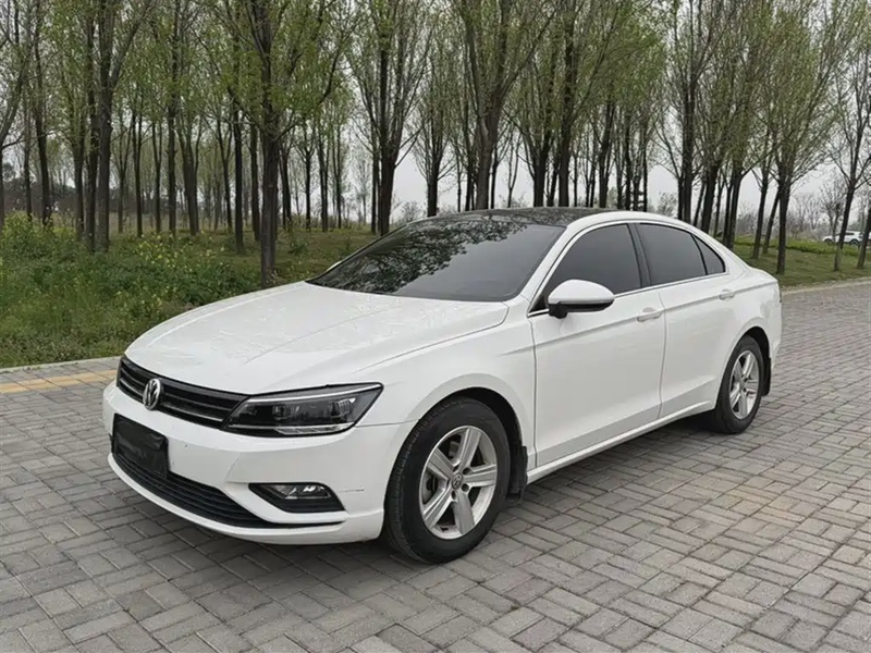 Volkswagen Lamando