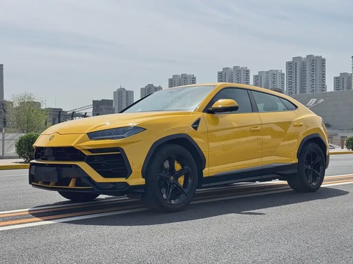 Lamborghini Urus 2021