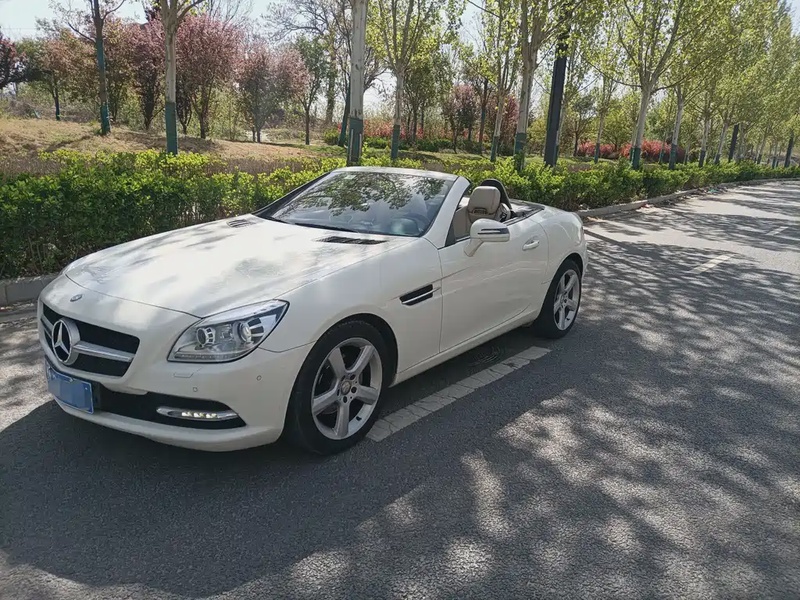 Mercedes-Benz SLK-Class