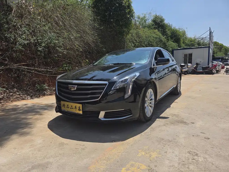 Cadillac XTS