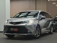 Toyota Sienna 2024