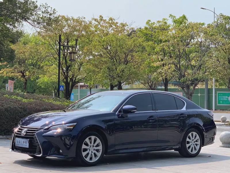 Lexus GS