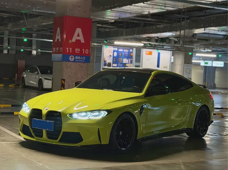 BMW M4