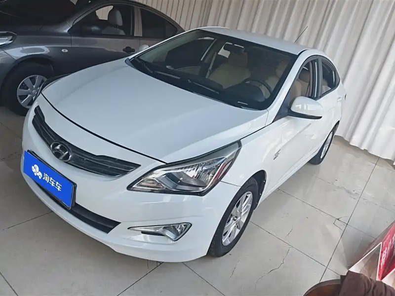 Hyundai Verna