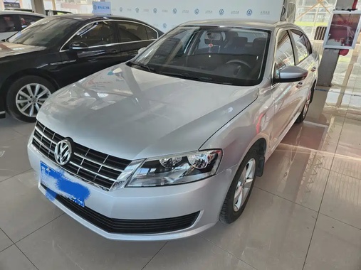 Volkswagen Lavida 2015