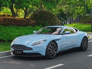 Aston Martin DB11 2022