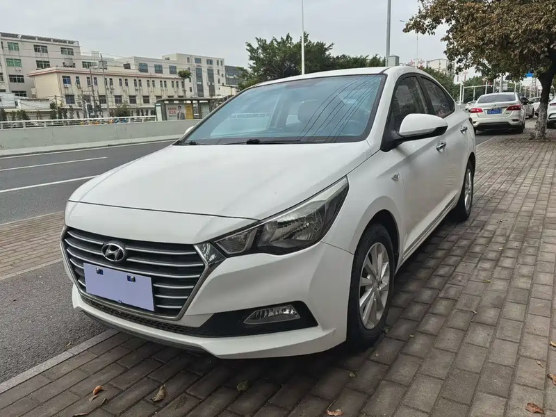 Hyundai Verna