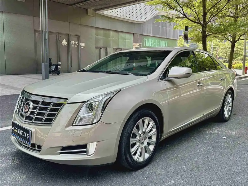 Cadillac XTS