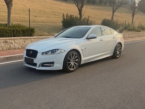 Jaguar XF 2013