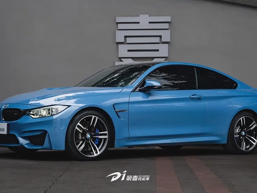 BMW M4 2015