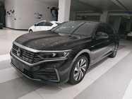 Volkswagen Passat 2023