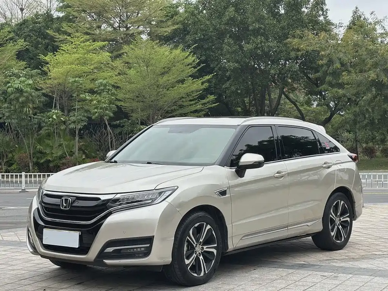 Honda UR-V