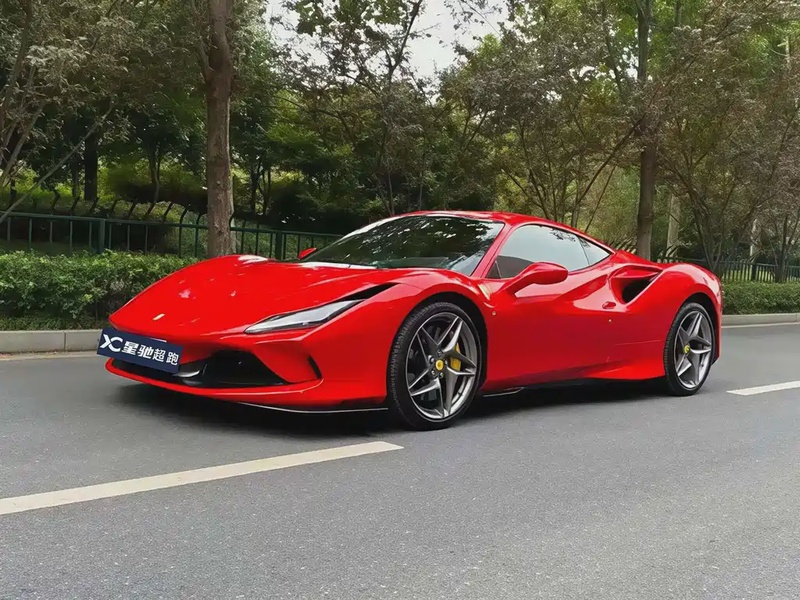 Ferrari F8