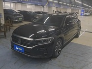 Volkswagen Passat 2023