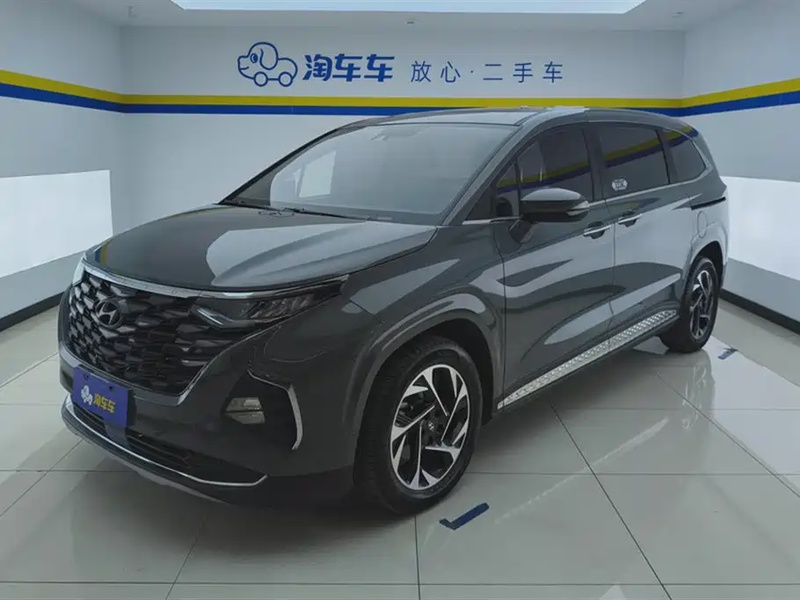 Hyundai Custo