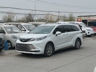 Toyota Sienna 2023