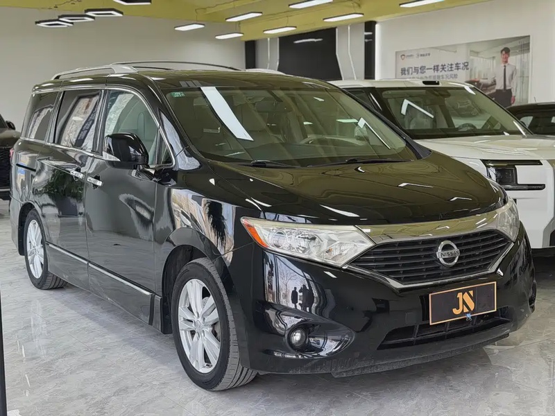 Nissan Quest